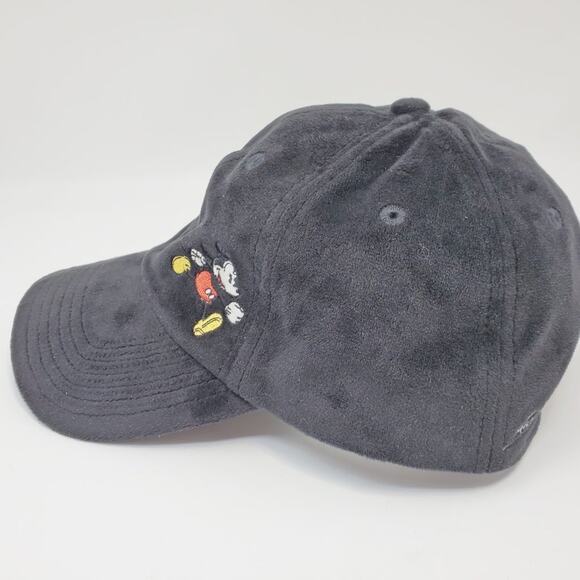 Disney Parks Embroidered Mickey Mouse Black Adult Faux  Disney Parks Black Mickey Mouse Velour Embordered Hat